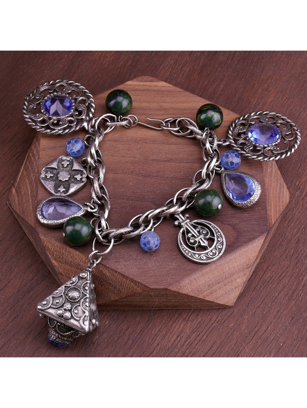 Vintage Arthur Pepper ART Blue Glass Etruscan Revival Fob Charm Bracelet 7.5"